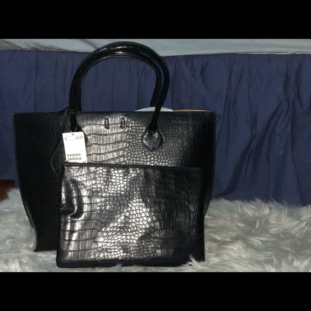 Black h&m handbag